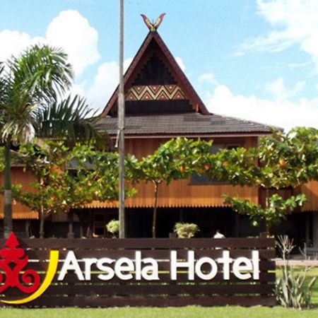 Arsela Hotel Pangkalanbuun Zewnętrze zdjęcie